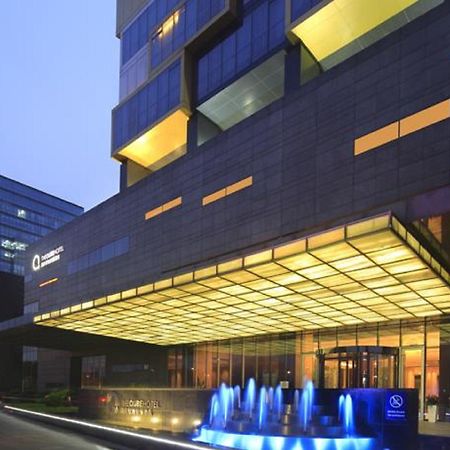 The Qube Hotel Shanghai - Pudong International Airport Exteriör bild